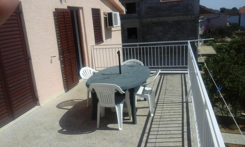 Apartment Rogic Biograd na Moru Kültér fotó
